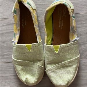 Girls Toms Lemon and lime colored
